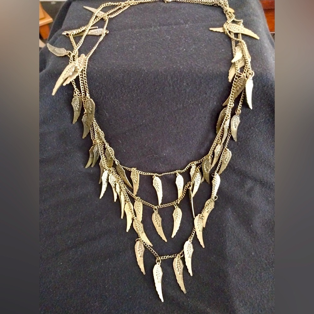 Gold 3 Tier Wings Necklace